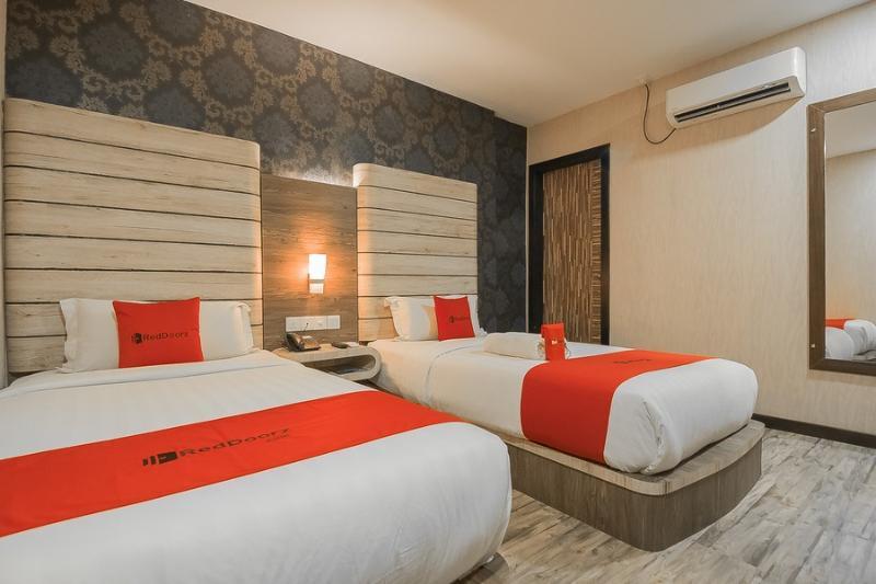 Reddoorz Near Nagoya Hill Hotel Batam Exterior foto